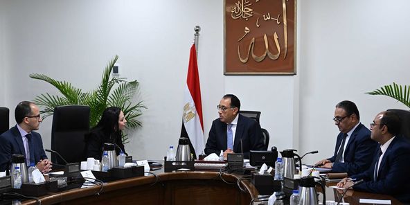 رئيس الوزراء يستعرض مع وزيرة التضامن الاجتماعي الخطة التنفيذية للوزارة في إطار برنامج الحكومة للفترة من 1 يوليو إلى 31 ديسمبر 2024
