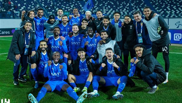 الهلال يكتسح نافباخور بثنائية نظيفة ويتأهل ألي دور ال 16 في دوري أبطال آسيا.