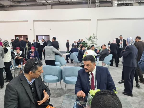 جلسة مباحثات مشتركة بين رئيس هيئة الثروة المعدنية والمدير التنفيذي للتوظيف الدولي وتطوير الأسواق لـ Northern Collegeالكندية