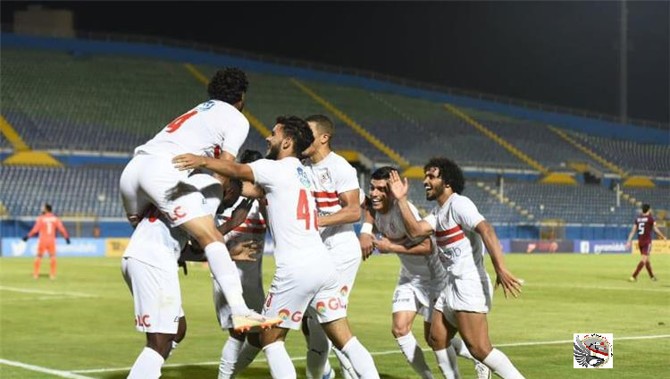 الزمالك يفوز علي بيراميدز2-0 ويصعد للمركز الثاني بالدوري.