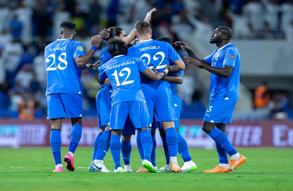 الهلال يكتسح الطائى بثنائية لهدف في الدوري السعودي.