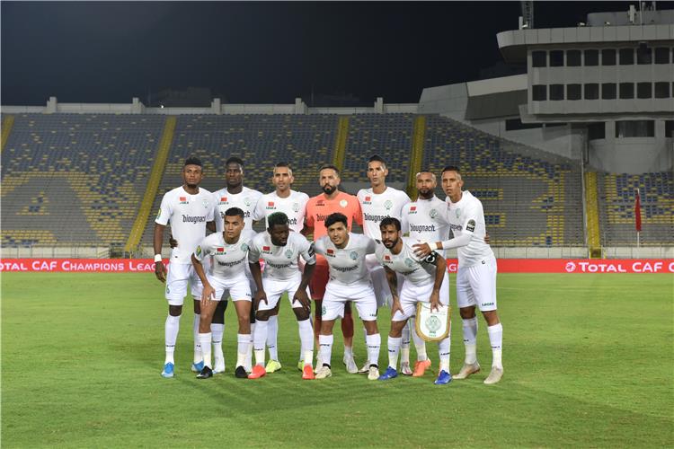 تقارير: ارتفاع عدد حالات الإصابة بكورونا داخل صفوف الرجاء.. منافس الزمالك.