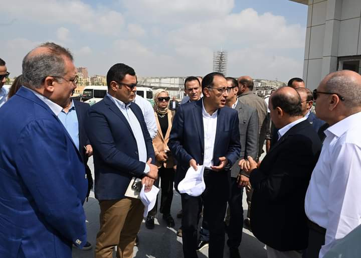 في أول جولة تفقدية بعد إعلان الحكومة الجديدة: رئيس الوزراء يتفقد عددا من مشروعات القاهرة التاريخية يستهلها بحديقة تلال الفسطاط