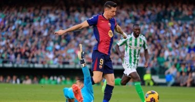 برشلونة يتعادل أيجابياً مع ريال بيتيس في الدوري الإسباني.