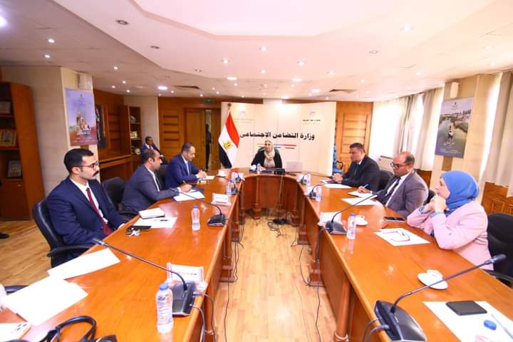 التضامن الاجتماعي تبحث سبل السيطرة على ظاهرة
