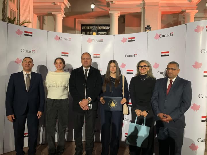 ختام المعسكر الدولي للملاكمة بمركز تدريب الفرق القومية بالمعادي بمشاركة خمس دول أوروبية وكندا لتعزيز التعاون الرياضي وتطوير المواهب الشابة.