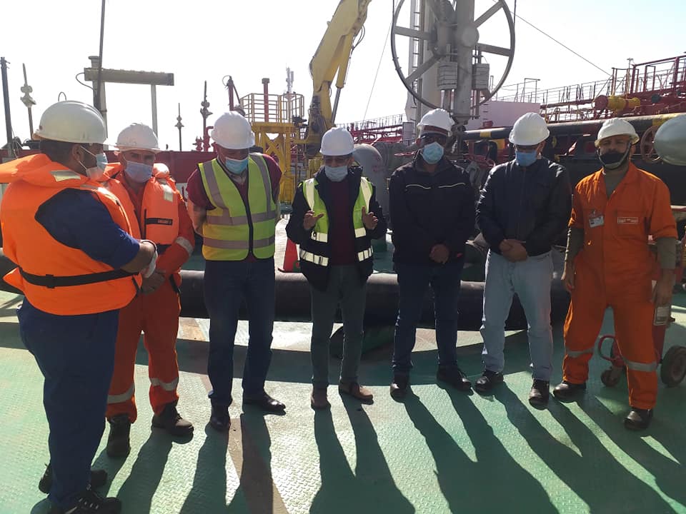زيارة المهندس/حسين عوض رئيس مجلس إدارة شركة السويس لتصنيع البترول إلى الميناء البحرى 