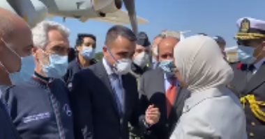 وزيرة الصحة تسلم روما المساعدات الطبية.. ووزير خارجية إيطاليا: شكرا يا مصر