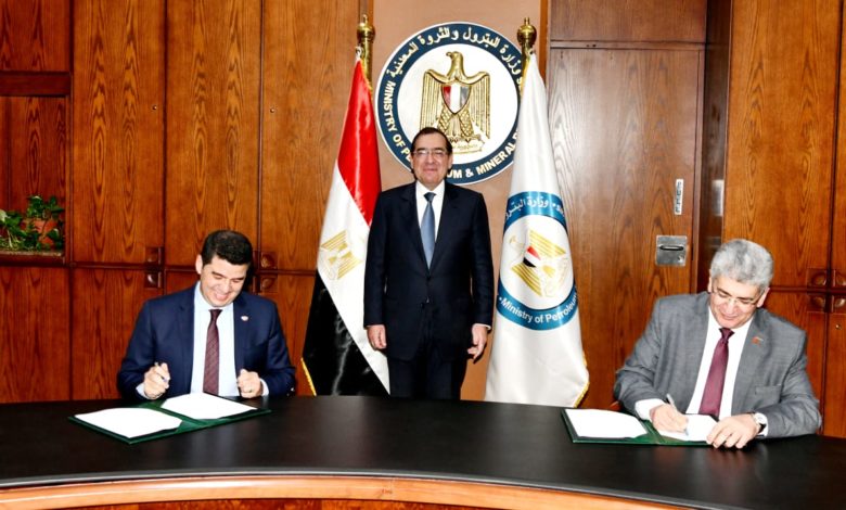 عقد اتفاقية بين بتروجت وبكتل الأمريكية