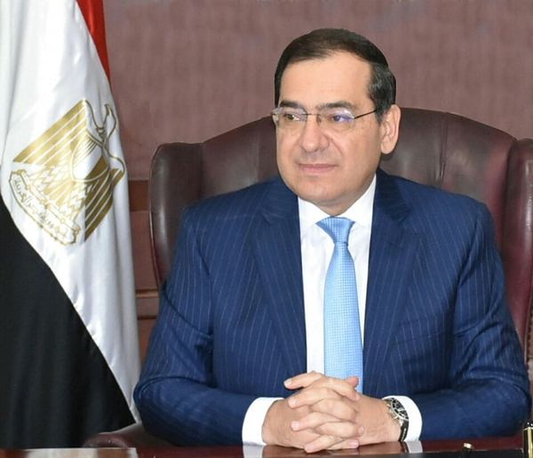 وزير البترول يصدر حركة تنقلات وتكليفات جديدة لمساعدي ومديري الشركات
