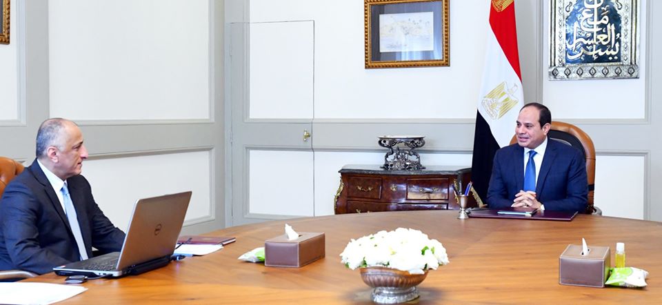 اجتمع السيد الرئيس عبد الفتاح السيسي اليوم مع السيد طارق عامر، محافظ البنك المركزي.