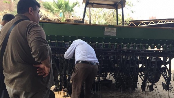 معدات المشروع المصري الإيطالي لتحسين الميكنة الزراعية تصل الفيوم