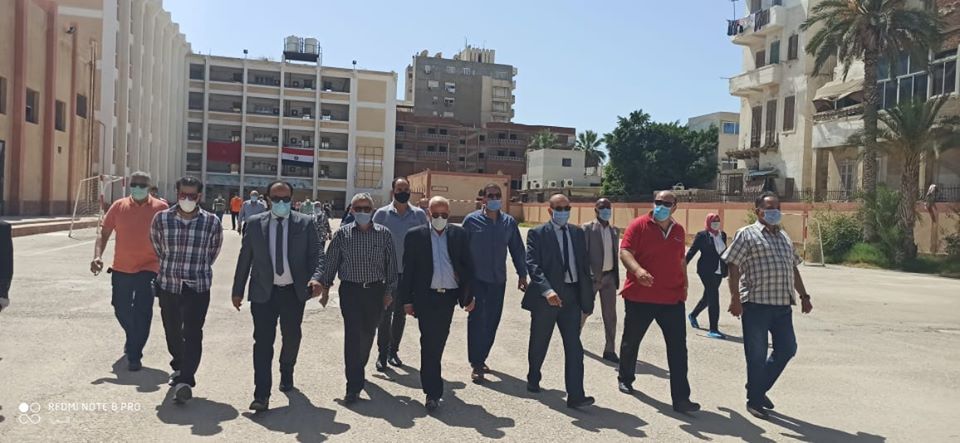 محافظ بورسعيد يطمئن على الاستعدادات النهائية لامتحانات الثانوية العامة والأزهرية قبل انطلاقها الاحد ٢١ يونيو