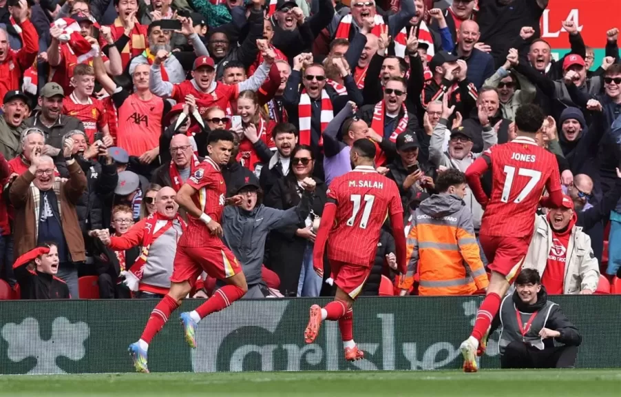 ليفربول يفوز على وست هام بثنائية مقابل هدف في الدوري الإنجليزي.