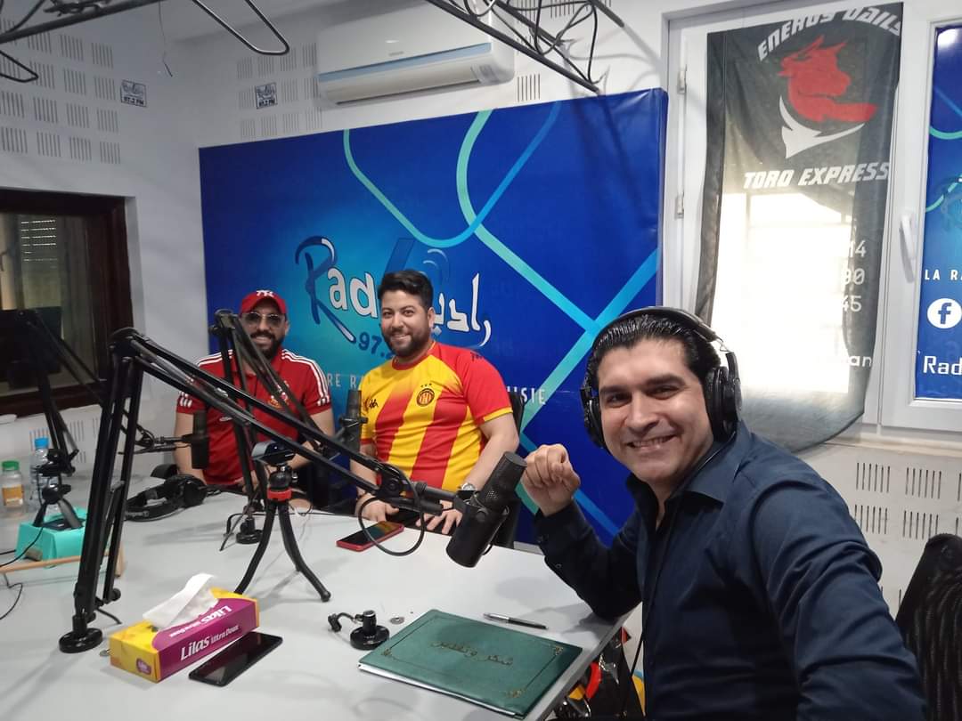  أحمد سمير يطلق برنامجه الإذاعي تاريخ من ذهب بتونس. 