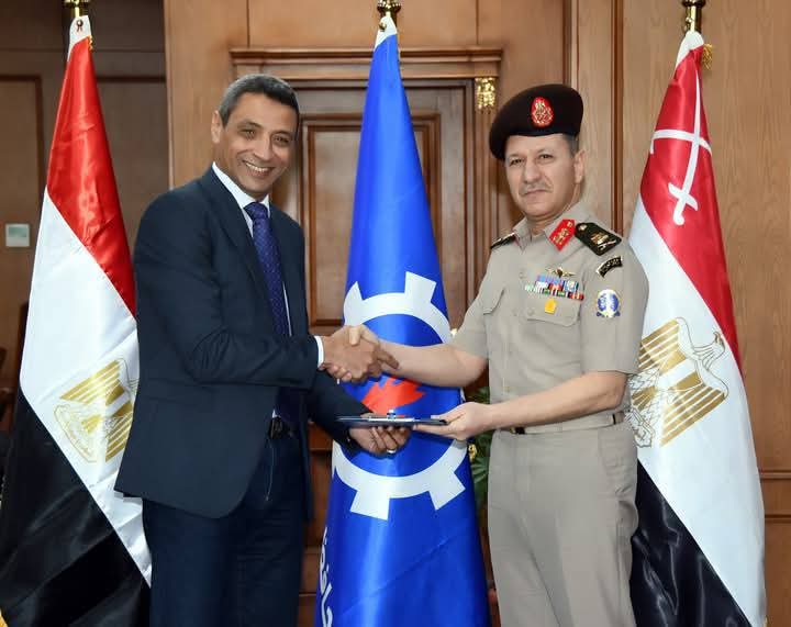 إدارة الإشارة للقوات المسلحة توقع بروتوكول تعاون مع محافظة السويس لتقديم خدمات الشبكة الوطنية للطوارئ.