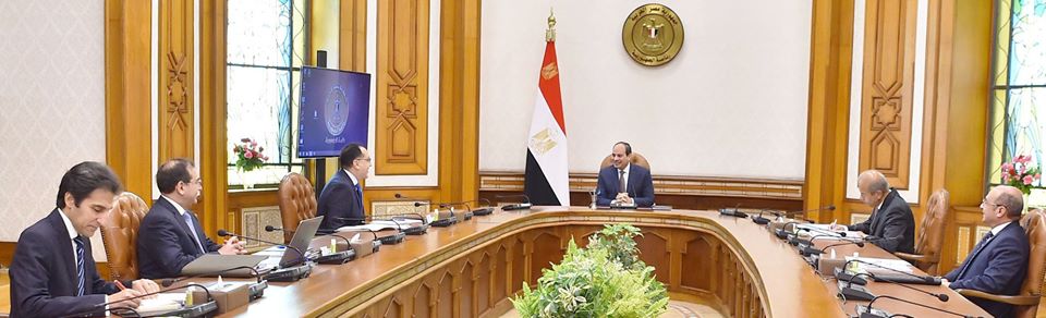اجتمع السيد الرئيس عبد الفتاح السيسي اليوم مع الدكتور مصطفى مدبولي رئيس مجلس الوزراء، 
