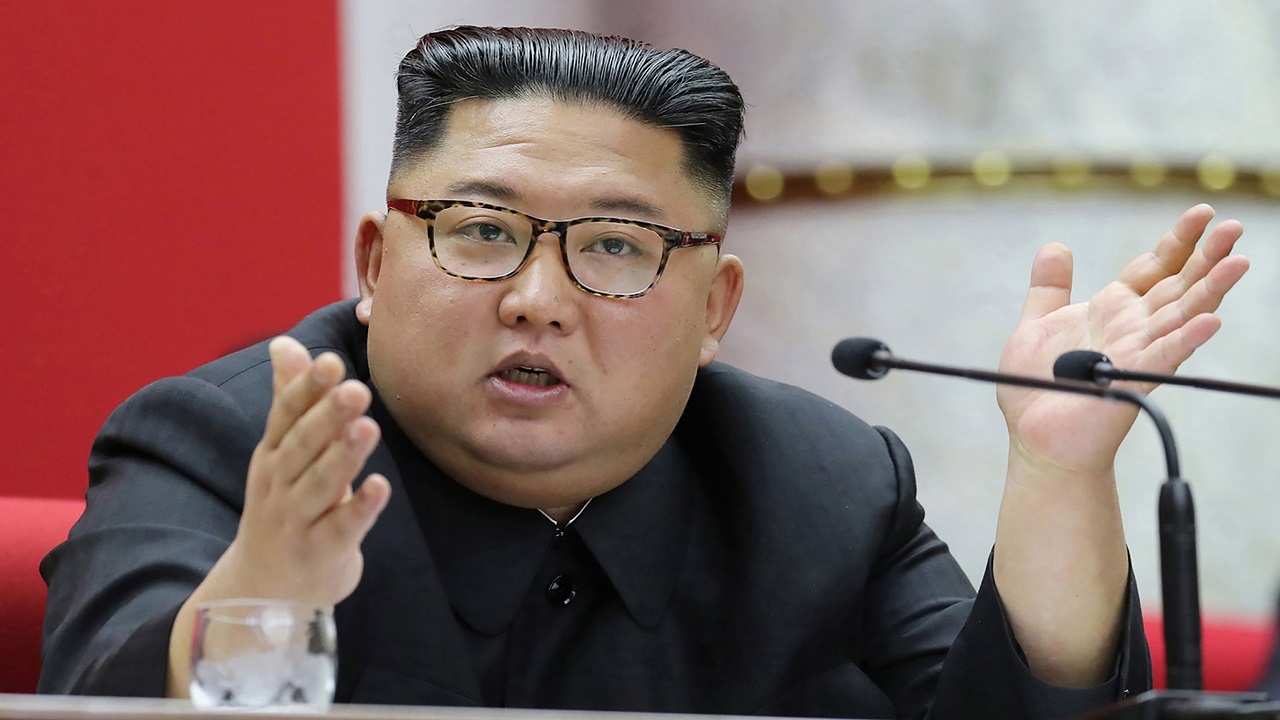 مسؤولة بتلفزيون هونج كونج تعلن وفاة زعيم كوريا الشمالية