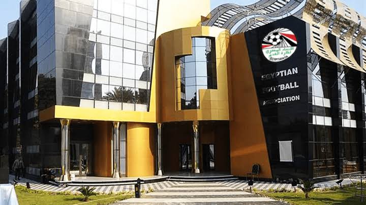 رسمياً: أتحاد الكرة يرسل أسماء الأندية المصرية المشاركة في بطولتي أفريقيا.