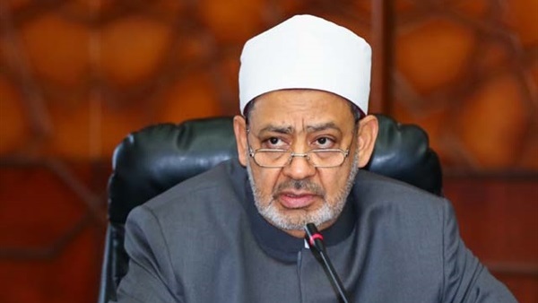 الإمام الأكبر يلتقي وعاظ الأزهر لتحفيزهم على بذل المجهود بقوافل التوعية