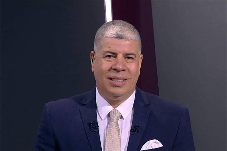 يطالب أحمد شوبير اتحاد الكرة بتسيلم درع الدوري لـ الأهلي في الملعب.