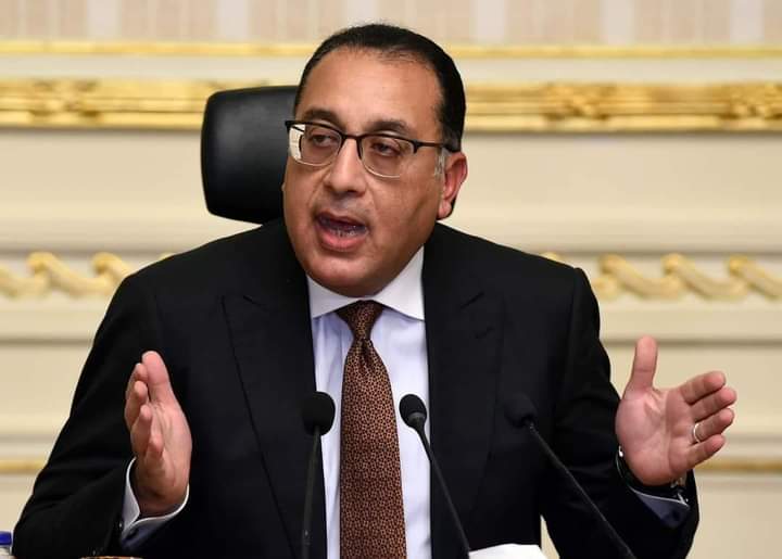 رئيس الوزراء يستعرض تقريرًا حول جهود الهيئة المصرية للشراء الموحد لتوطين الصناعات والمستلزمات الطبية بالتعاون مع عدد من الكيانات العالمية