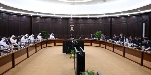 رئيس الوزراء يلتقى وزير الصناعة والتكنولوجيا المُتقدمة الإماراتي