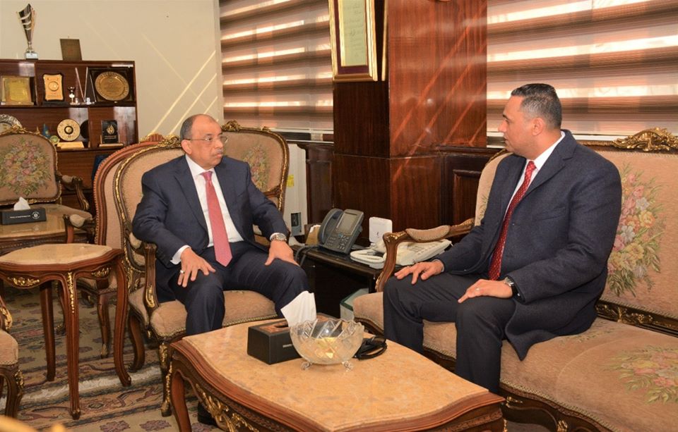 عقد اللواء محمود شعراوي وزير التنمية المحلية ، إجتماعاً مع الدكتور أيمن مختار محافظ الدقهلية
