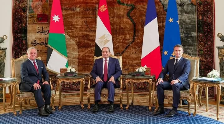 بيان مشترك مصري أردني فرنسي في ختام القمة الثلاثية في القاهرة