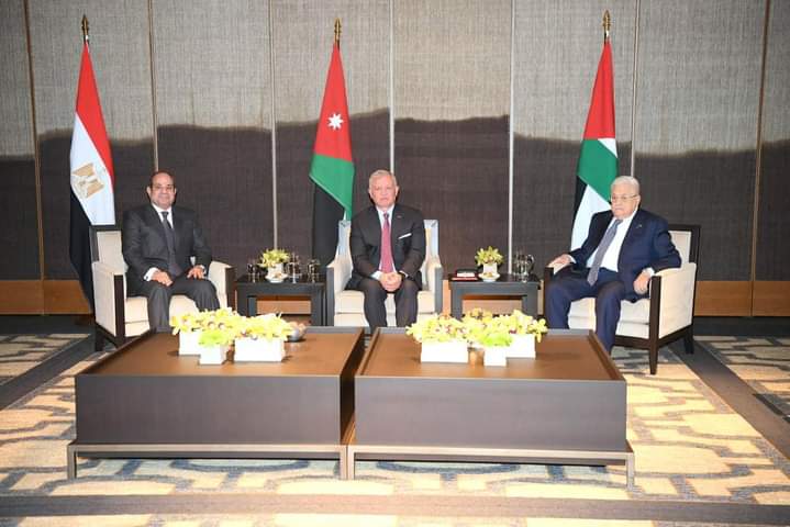 شارك السيد الرئيس عبد الفتاح السيسي في القمة الثلاثية المصرية الأردنية الفلسطينية، التي عقدت اليوم بمدينة العقبة بالأردن