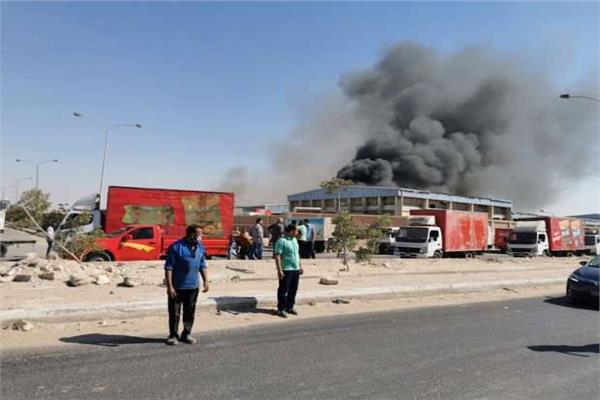 |حريق في مصنع بأكتوبر والحماية المدنية تدفع بـ6 سيارات