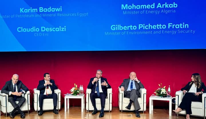 شارك المهندس كريم بدوي وزير البترول والثروة المعدنية في فعاليات النسخة السابعة عشر من مؤتمر OMC Med Energy 2025 الذي يجري عقده في الفترة من 8 – 10 أبريل 2025 بمدينة رافينا الإيطالية ،