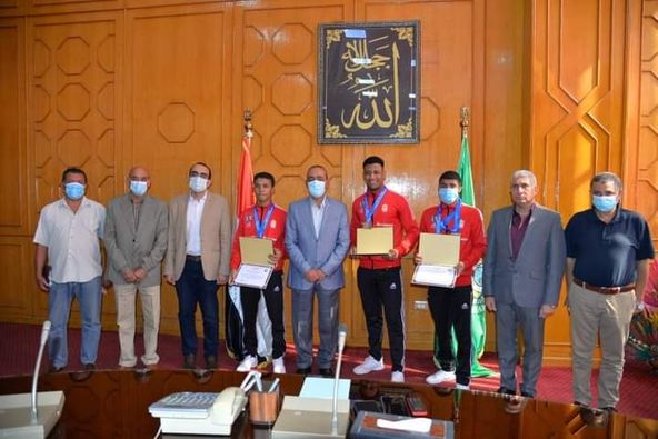 محافظ الإسماعيلية يكرم ابطال دورة البحر الأبيض المتوسط للمصارعة